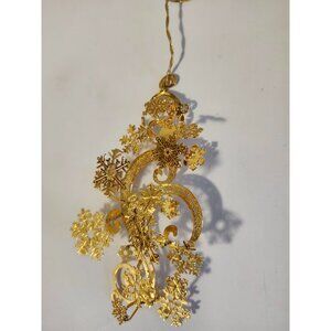 Danbury Mint SWIRLING SNOWFLAKES 3D Filigree Gold Plate Ornament